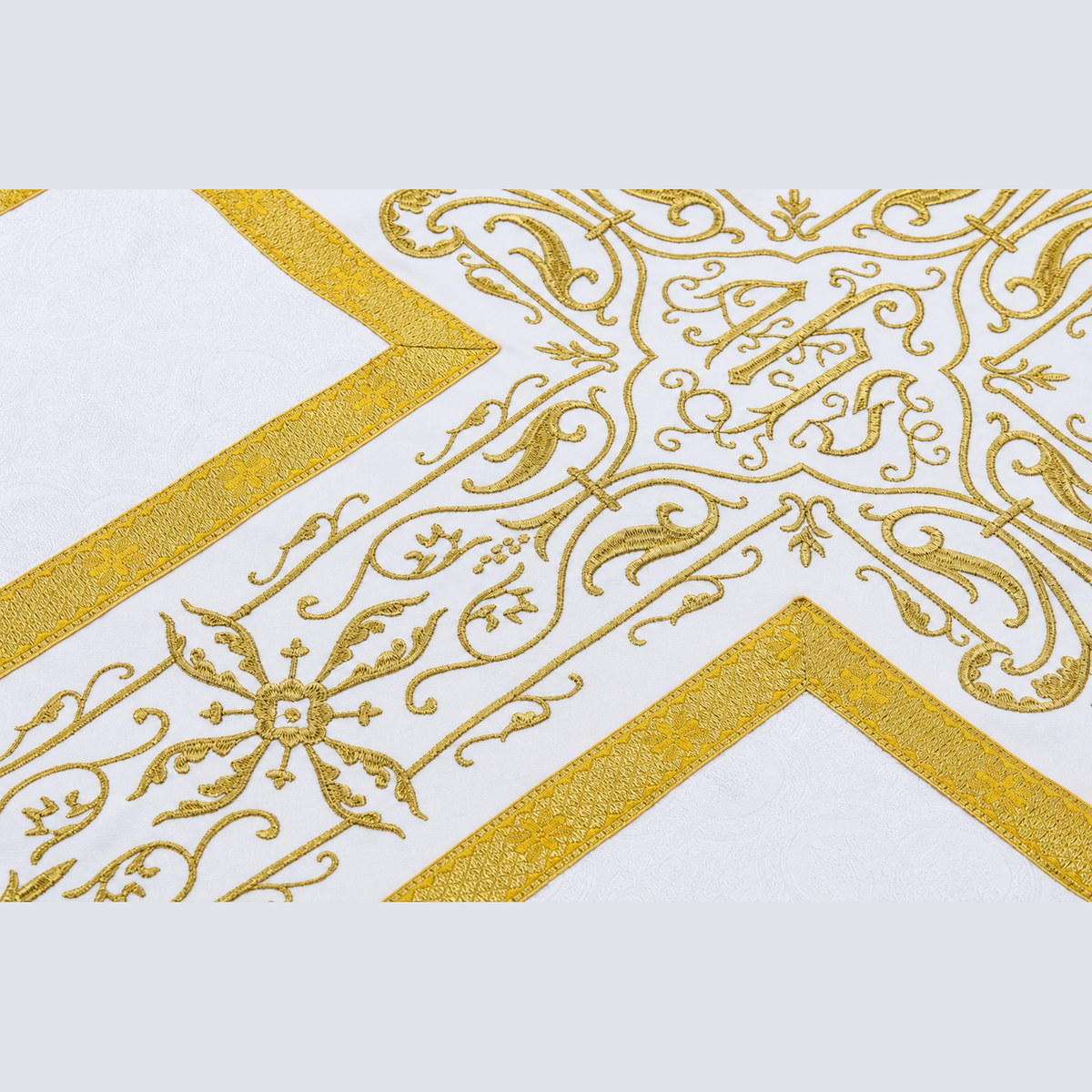 Roman Chasuble, White