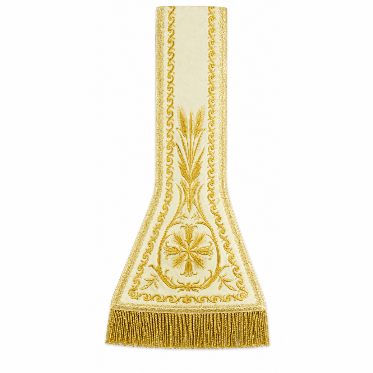Roman chasuble with embroidery Cream
