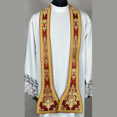 Roman chasuble with cross Red