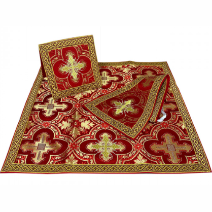 Roman Chasuble "Crucifixion" Red