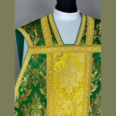 Roman Chasuble Green