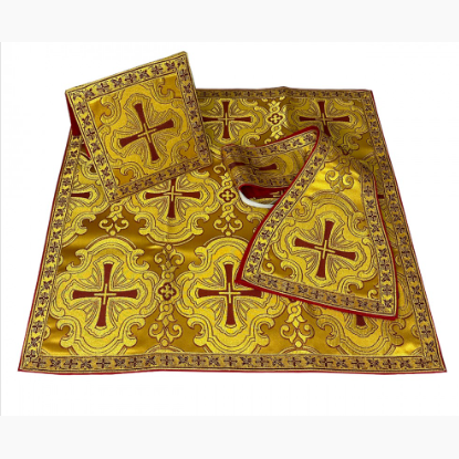 Roman chasuble, gold