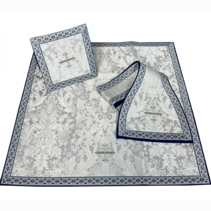 Roman Marian Chasuble