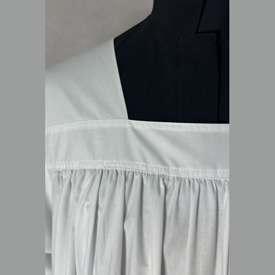 Cotton surplice with lace KM01-021