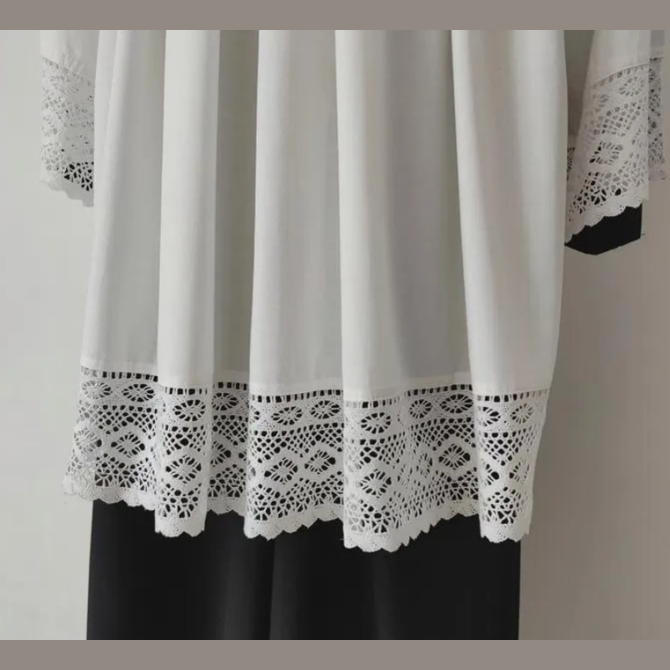 Cotton surplice with lace KMR01-025