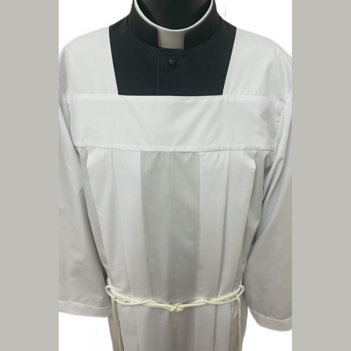 Roman alb with smooth pleats ALB01-011