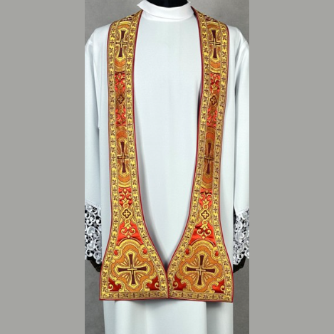 Roman Chasuble "Crucifixion" Red